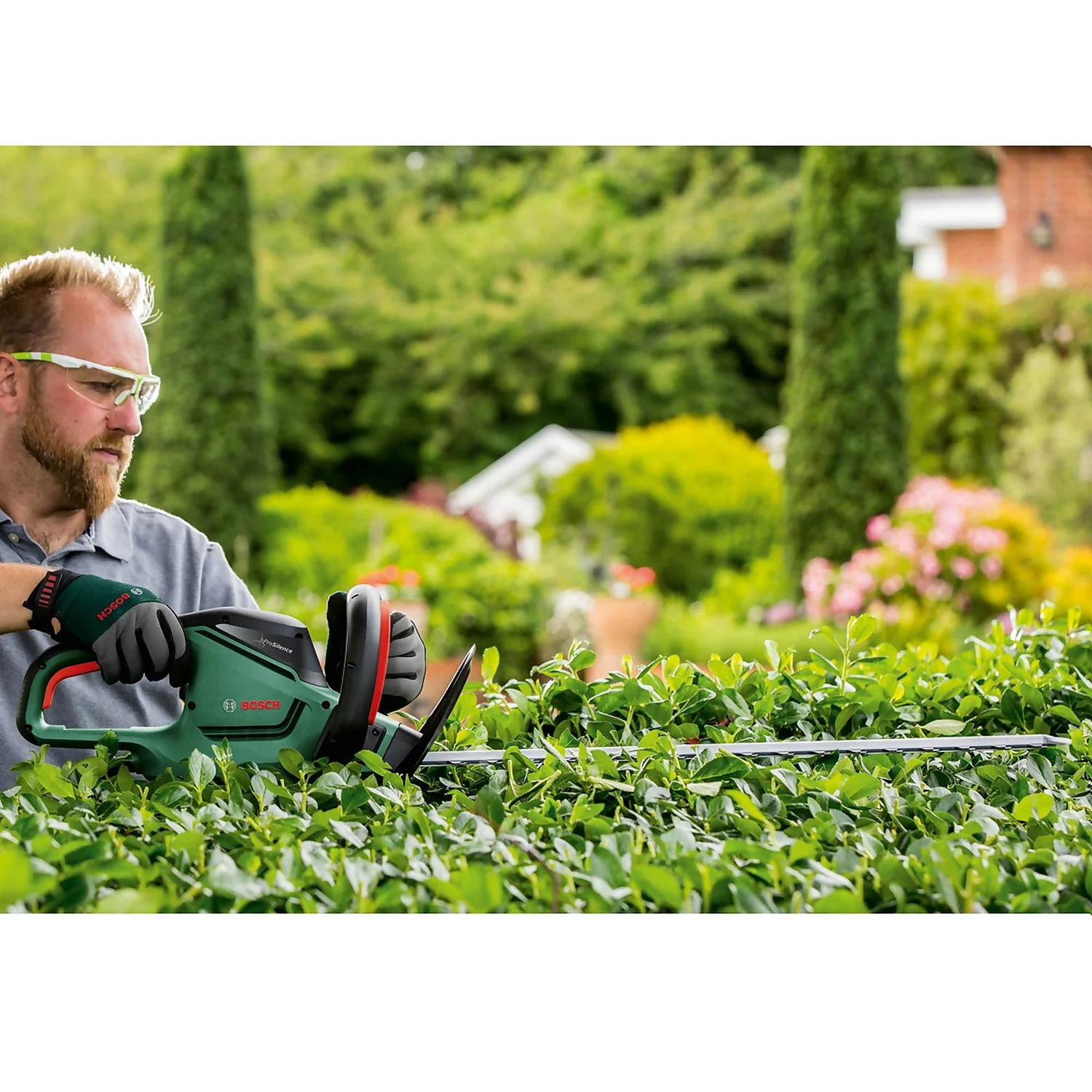 Bosch Universal Hedgecut 50 Hedgecutter - Image 7