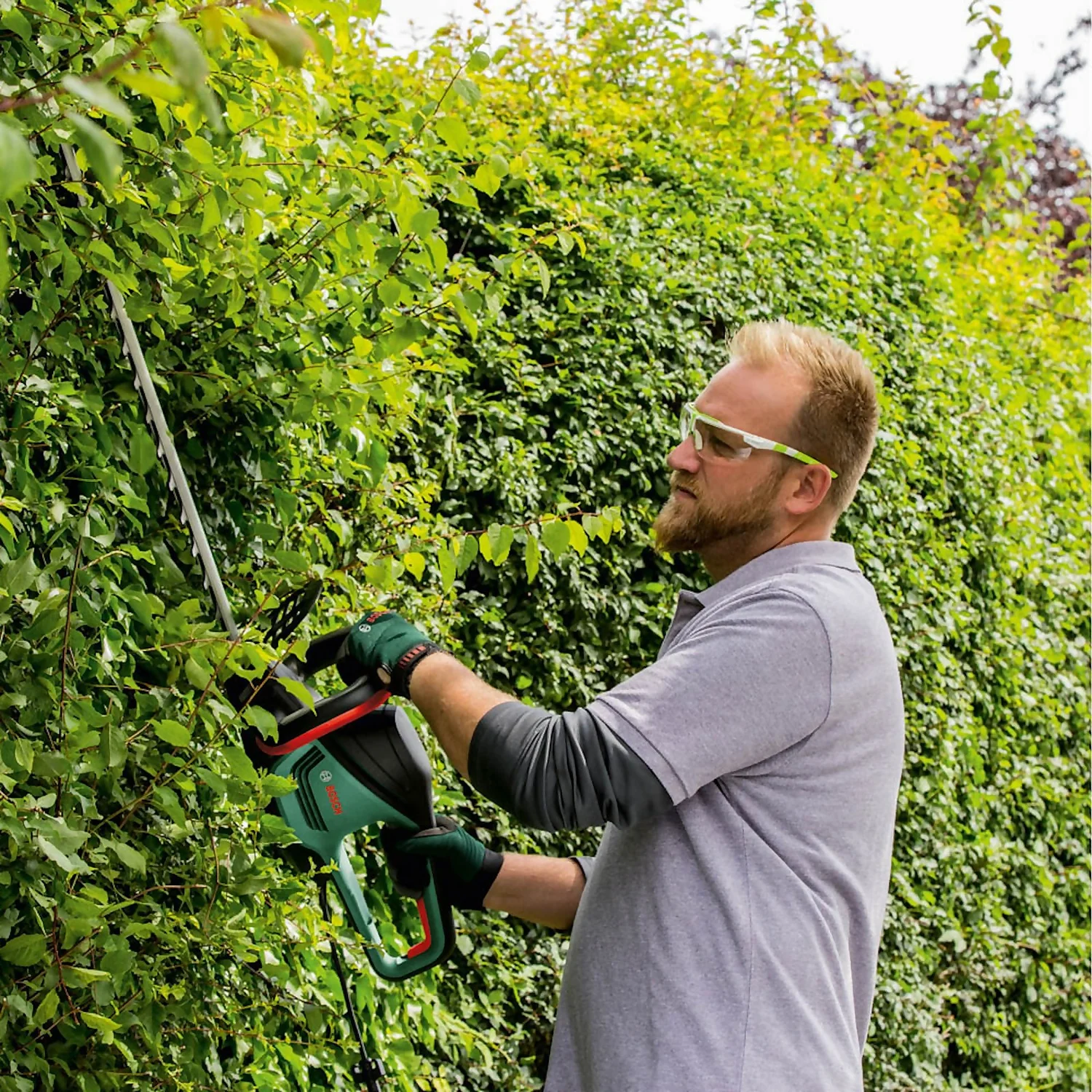 Bosch Advancedhedgecut 70 Hedge Trimmer - Image 6