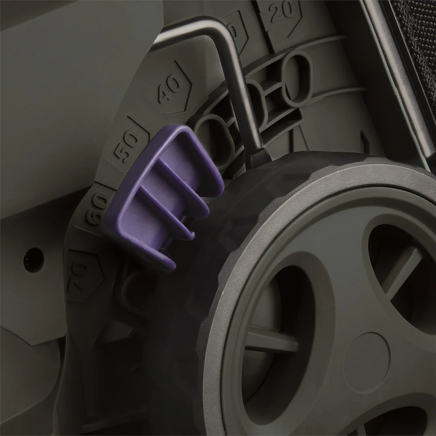 Powerbase 1600W Electric Lawn Mower - 37cm - Image 4