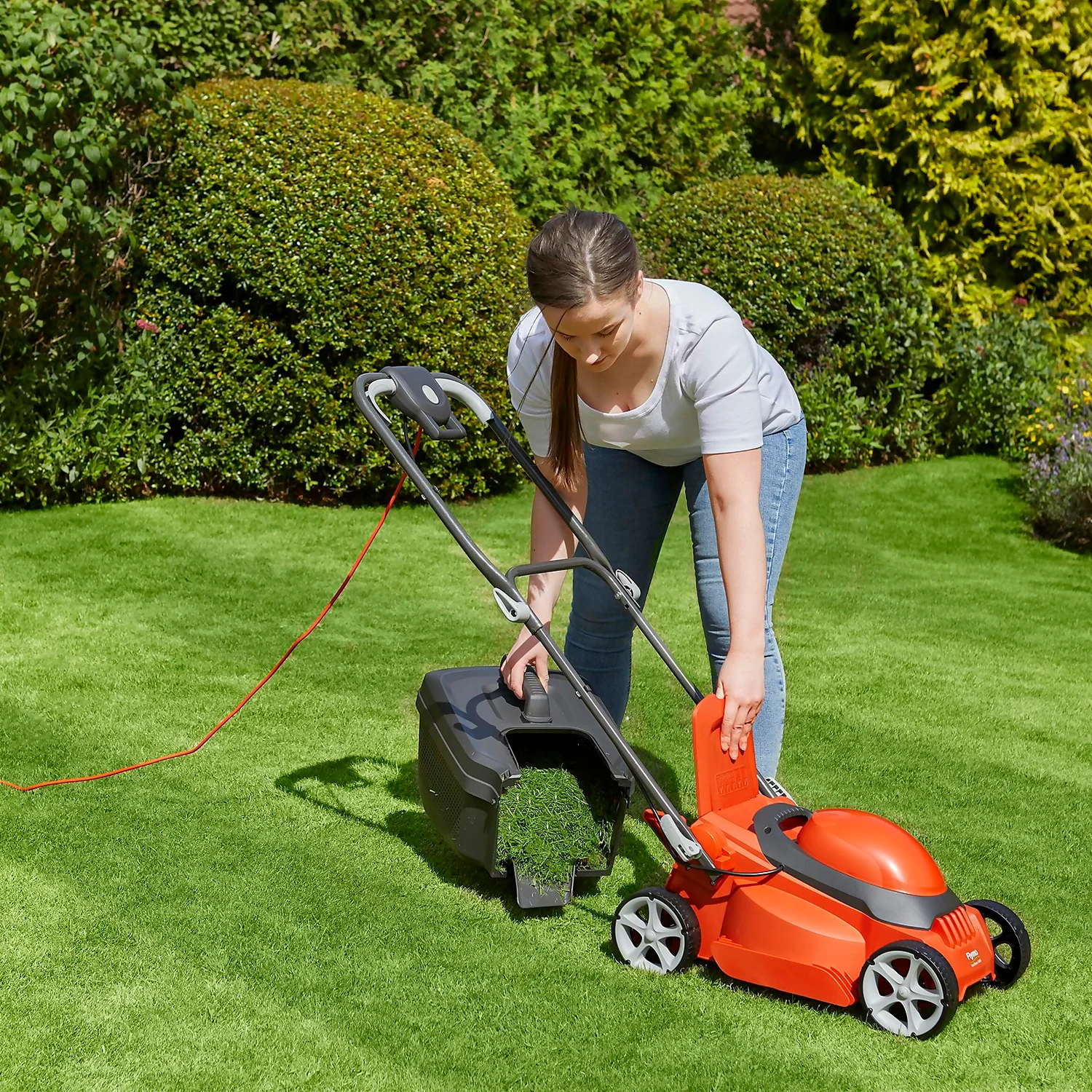 Flymo 1200W EasiStore 300R Electric Lawn Mower - 30cm - Image 8